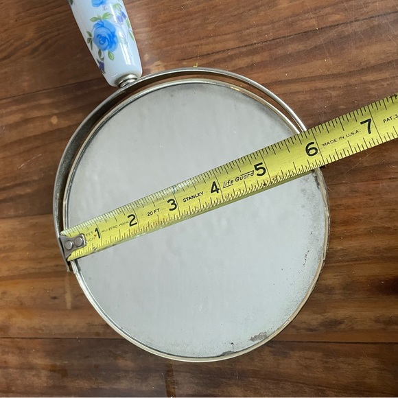 Vintage Double Sided Mirror with Floral Handle - Picture 5 of 5